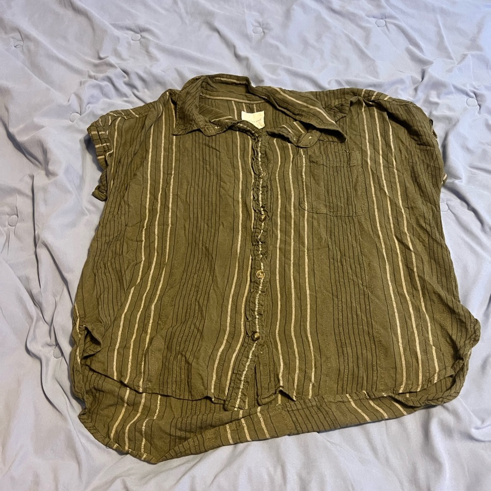 Button up American Eagle striped top